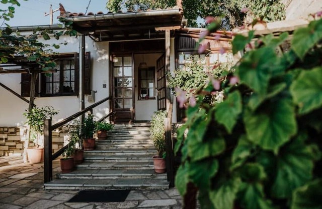 Traditional House In Portaria