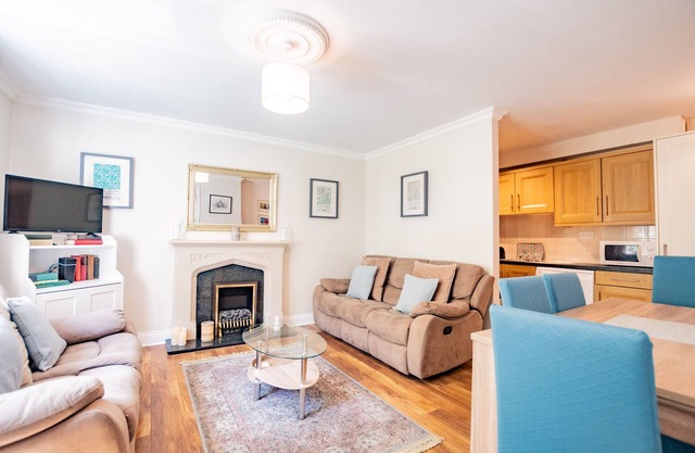 Traditional Irish Townhouse in the Galway Docklands