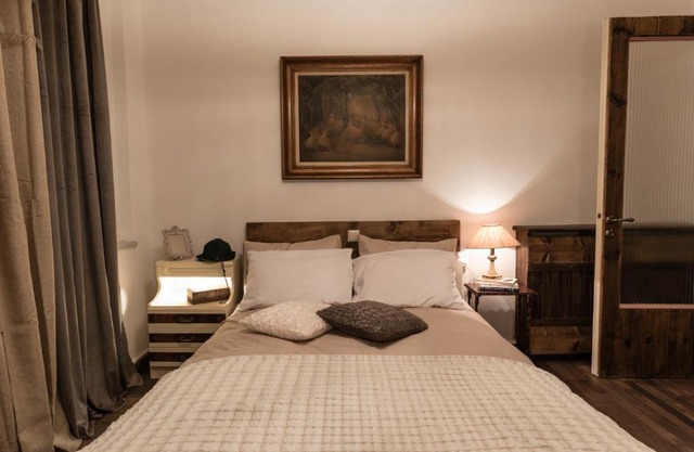 Traditional suite in Tripoli center