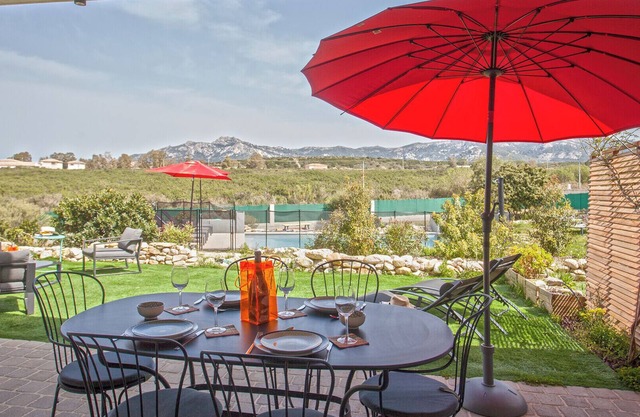 Tramontana, quiet place, 7 min from beach, swimming pool, bbq