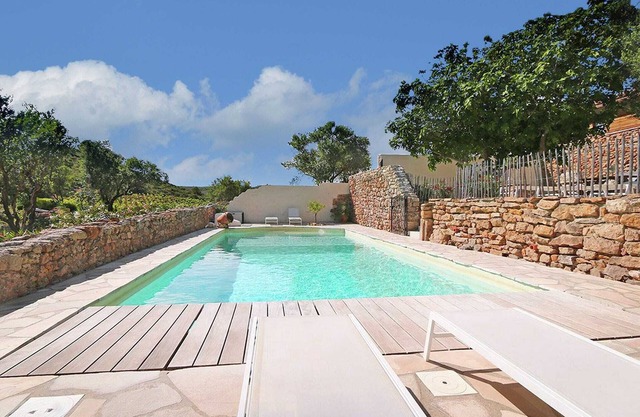 Tranquil Stay in Villesèque