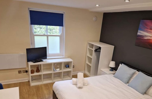 Tranquil 1 Bed studio Flat