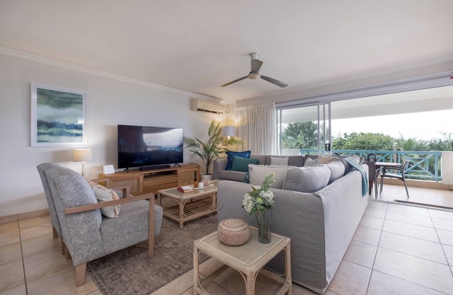 Tranquil Beach Sanctuary, 3 Bed, Sea Views
