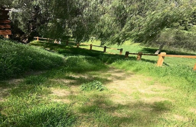 Tranquil Equestrian Retreat in Shadow Hills – Ideal for Extended Stays