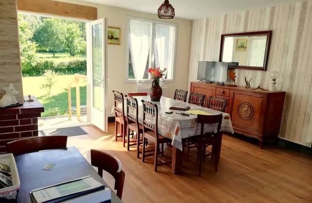 Tranquil Getaway: Cozy Home with Garden, Near Activities & Bike Trails