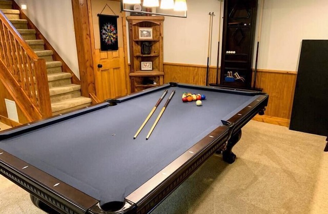Tranquil Home Away From Home, Tranquil Home Away From Home, PET FRIENDLY! Pool Table, Fire Pit, and