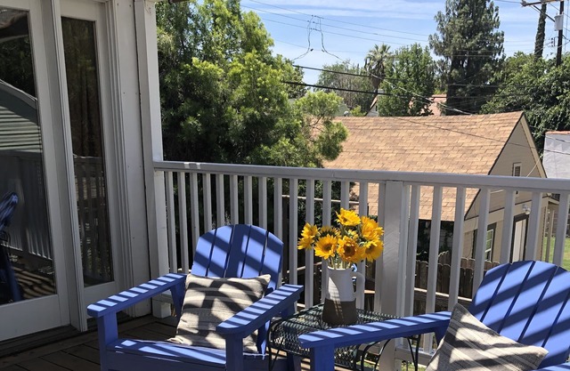 Tranquil Living Near Downtown