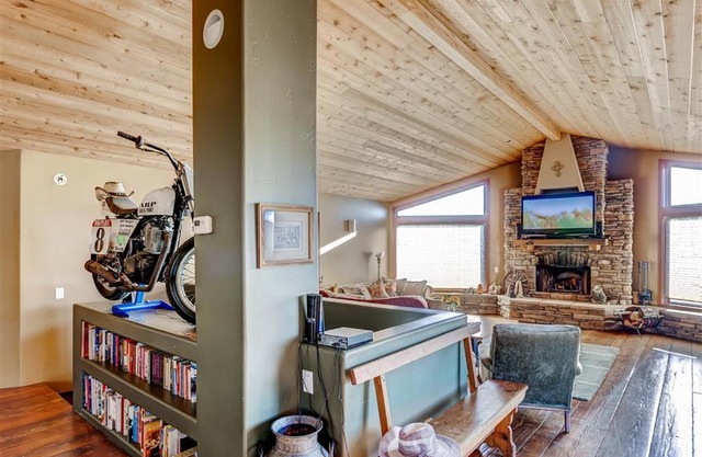 Tranquil mountain retreat