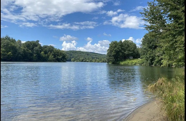 Tranquil NH Cabin on Connecticut River