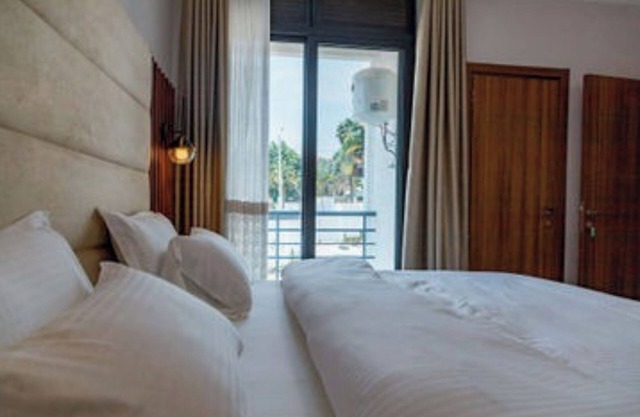 Tranquil Point Residence