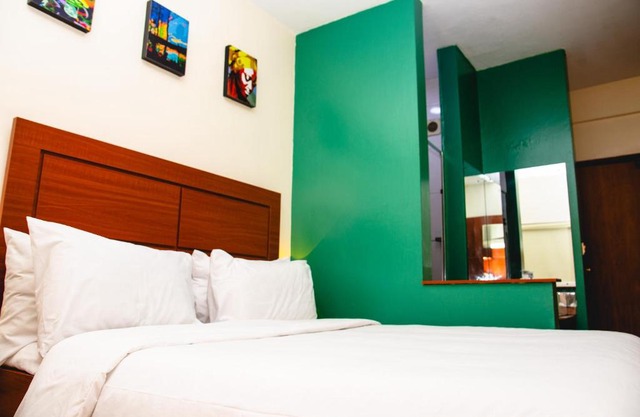 Travel House Hotel, Lekki