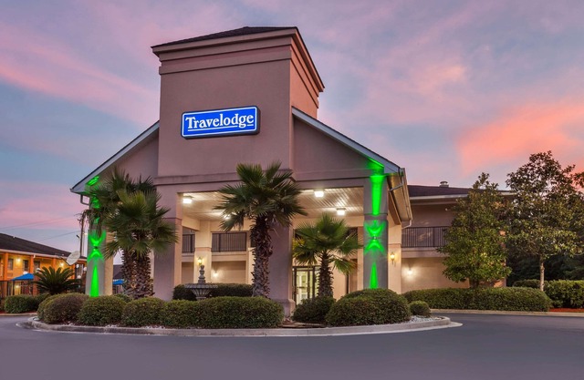 Travelodge by Wyndham Port Wentworth Savannah Area