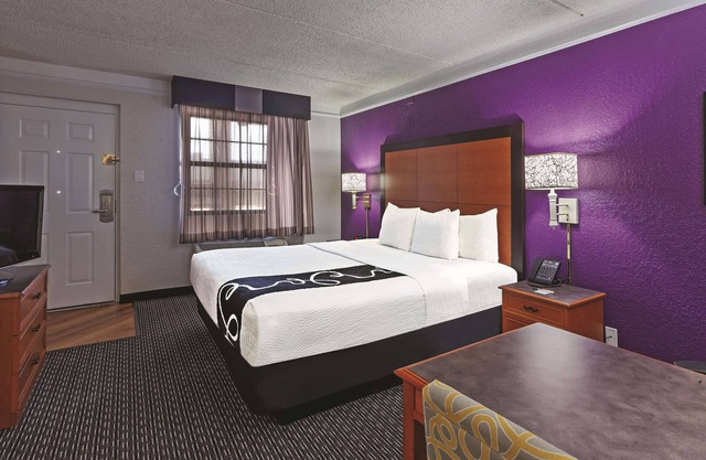 Travelodge by Wyndham Houston Cy-Fair