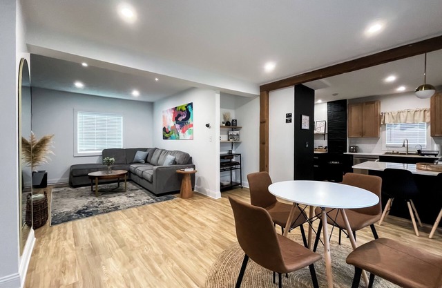 Trendy 3-bedroom home in Ohio City Cle with WiFi & walkable area