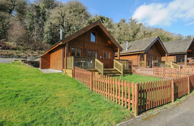 TREVANO, pet friendly, character holiday cottage in St Breward