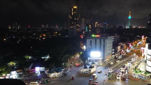 Trillium Boutique Express Hotel - Ward Place