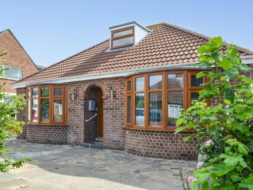 Trinity Avenue Cottage