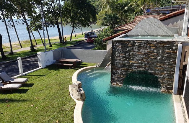 Trinity Beach House