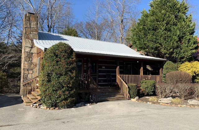 Trinity's Hideaway-Peaceful Side of the Smokies with Views