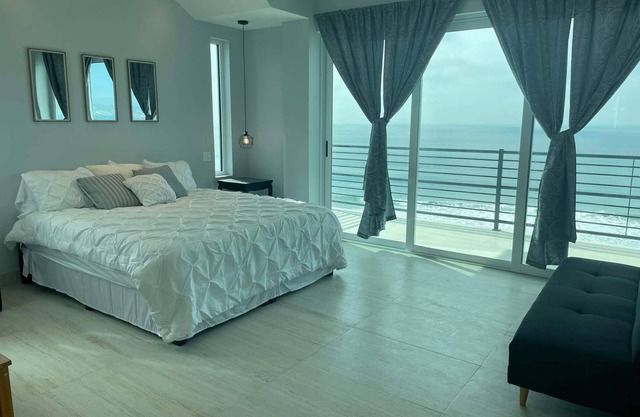 Tritons 360 View