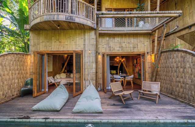Tropical 2BR Bamboo Villa in Cemagi