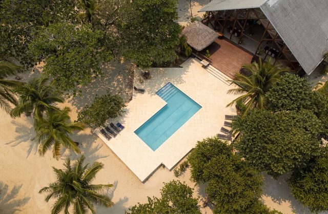 Tropical Breeze 3 bedrooms