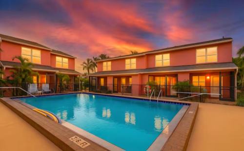 Tropical Breeze Retreat