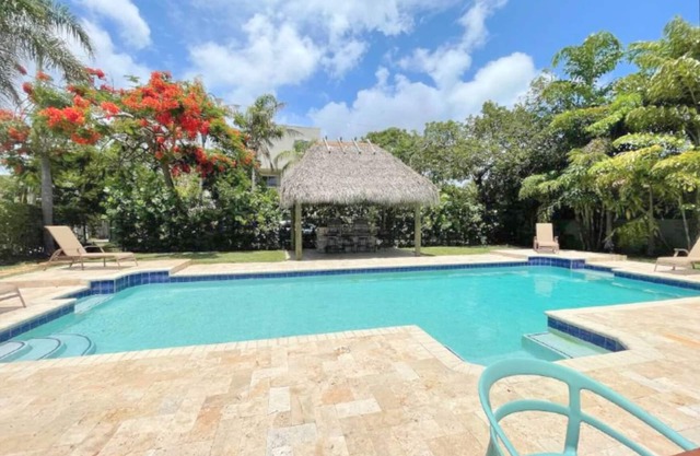 Tropical Breeze S 6 Guests-Heated Pool-Golf-Beach