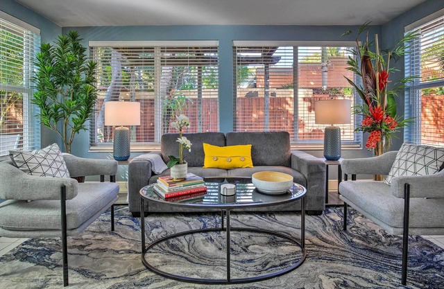 Tropical Fort Lauderdale Home: 3 Mi to Beach!