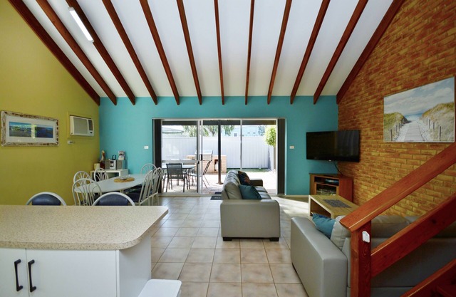 Tropical Hideaway - Kalbarri, WA