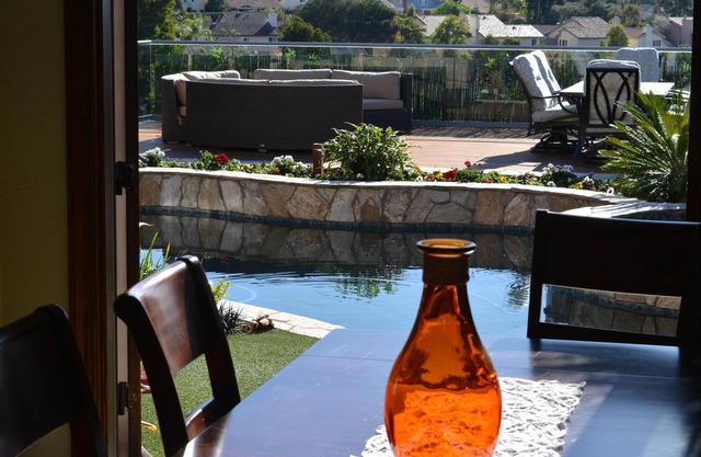 Tropical Paradise Executive Home Close to Del Mar Beach