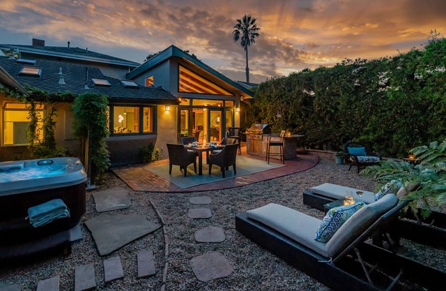 Tropical Retreat - Double the Fun on East Mesa