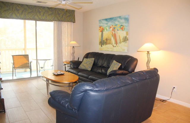True Blue: Golf, pool, tennis, beach and dining!