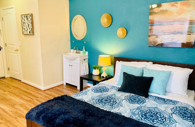 True blue suite downtown San Diego