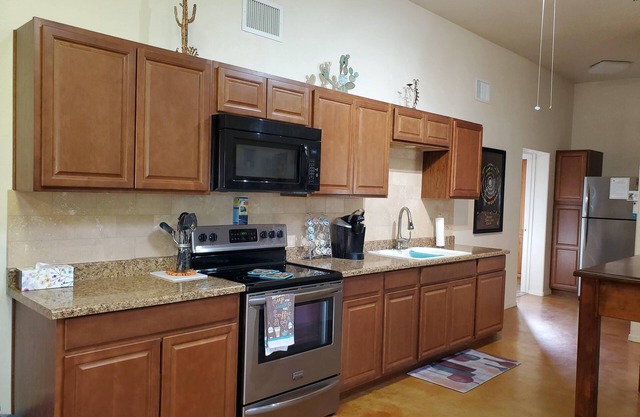 True desert experience in Oro Valley
