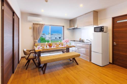 Tsubaki house