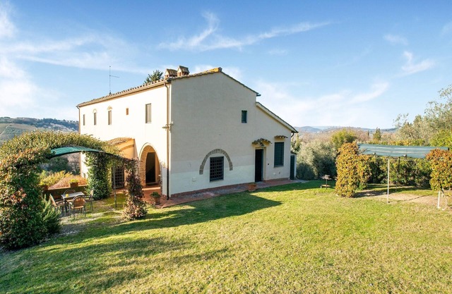 Tuscan Vineyard Farm Stay