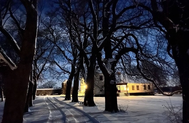 Tullesbo Sätesgård