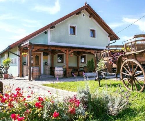 Turistična kmetija EMIL