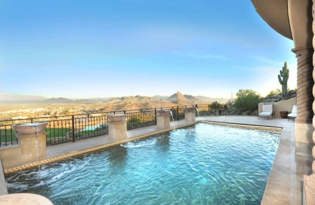 Tuscan Beauty With Incredible Views!