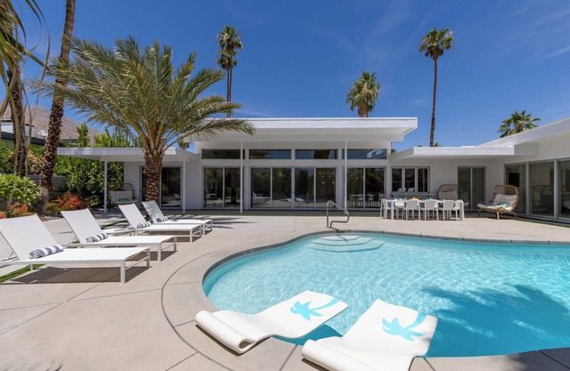 Twilight Fairway - Private Desert Paradise