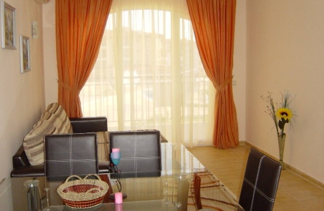 Two bedroom apartment just 5 minutes from the beach
