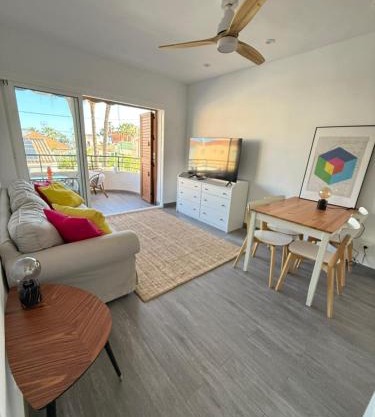 Two Bedroom Apartment in Santiago De La Ribera