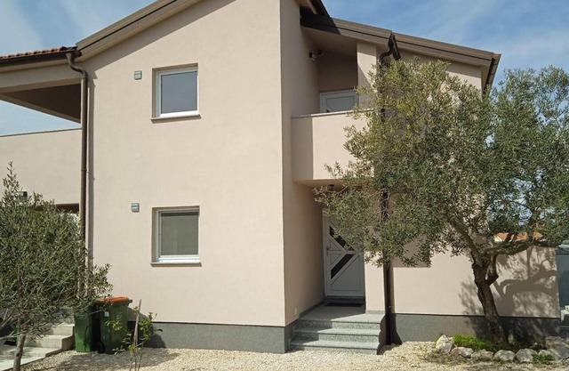 Two bedroom apartment with terrace and sea view Ždrelac, Pašman (A-21549-a)