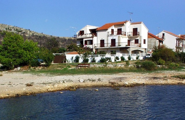 Two bedroom apartment near beach Žaborić, Šibenik (A-958-b)