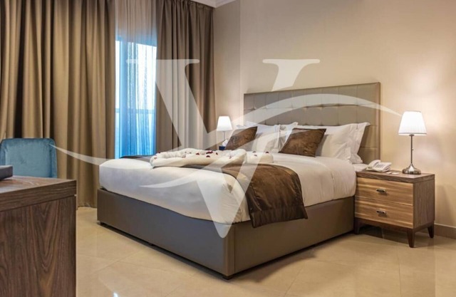 Two Bedroom Apartment Near Ely Café