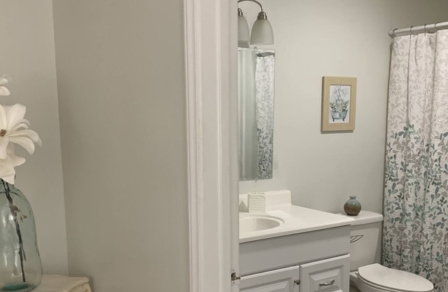 Two bedroom Cottage near Winston Salem