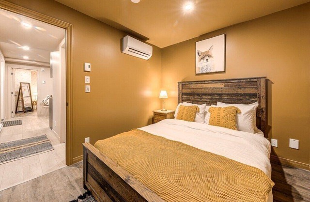 Two bedroom Escape in the Heart of Old Quebec