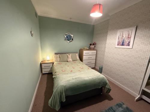 Two bedroom house, Quiet in South Normanton