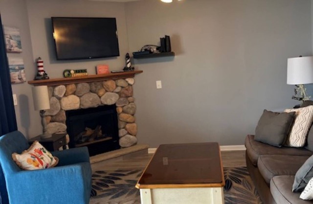 Two-bedroom spacious lakefront condo at Portage Point Resort!